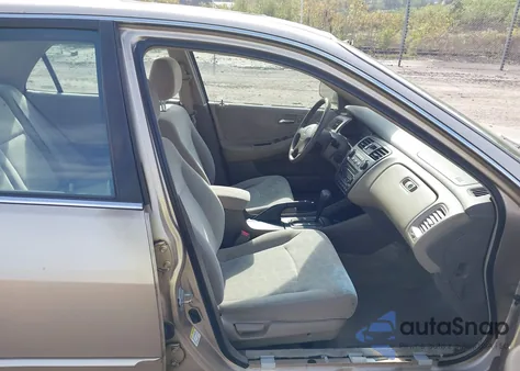 2002 Honda Accord 2.3 Ex/2.3 Se z USA, uszkodzony, nr VIN 1HGCG66832A142897